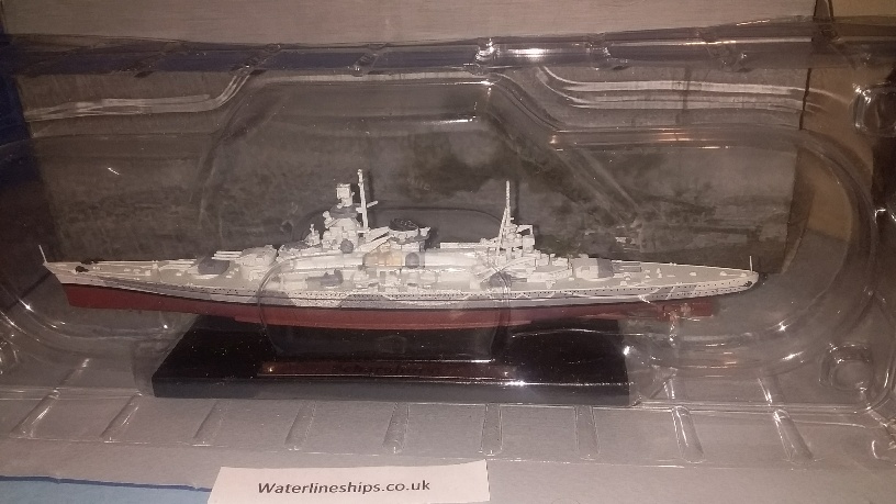 Scharnhorst Germany battleship WW2 full hull boxed